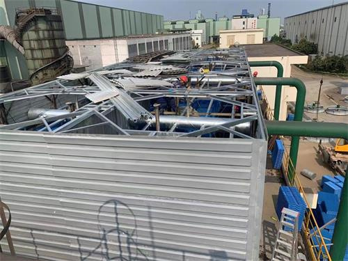 湖北冷卻塔開式和閉式有什么區(qū)別？(冷卻塔開式和閉式的區(qū)別)