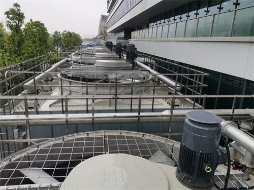 廣東玻璃鋼涼水塔廠家提供的清洗清理,玻璃鋼涼水塔百葉窗