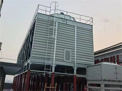 玻璃鋼涼水塔的質(zhì)量都與這些因素相關(guān),玻璃鋼涼水塔百葉窗